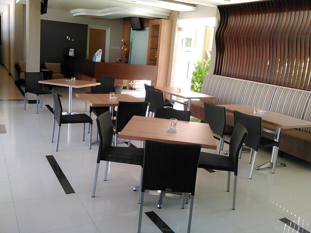 Choice Stay Hotel Denpasar Extérieur photo